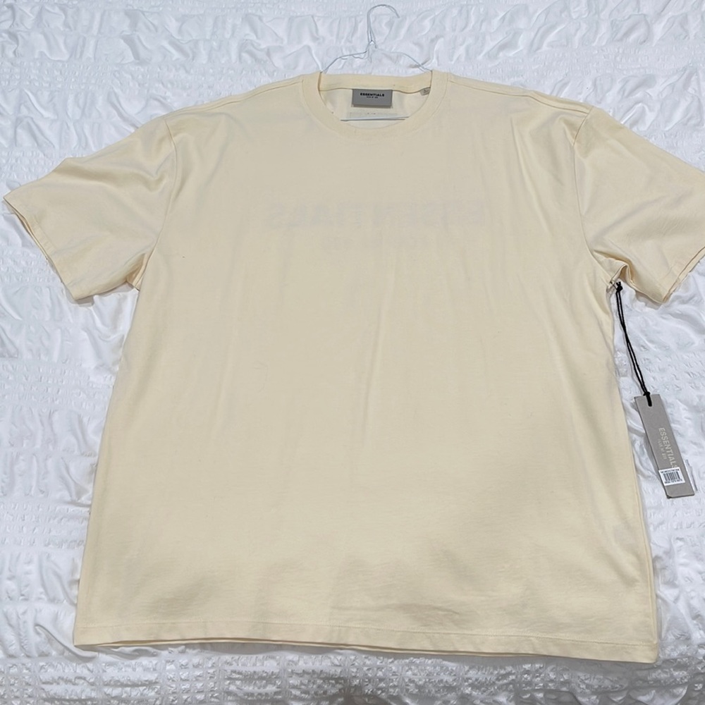Cream Essentials t shirt